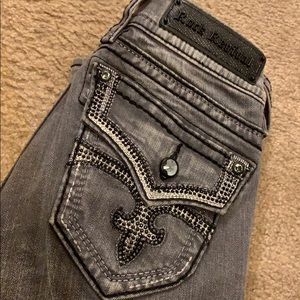 Rock revival jeans